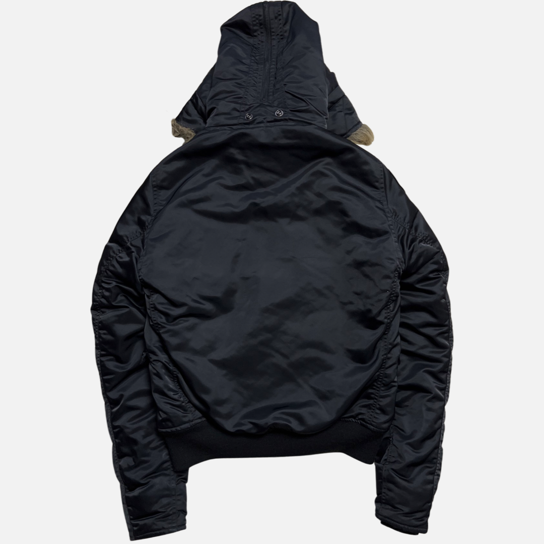 5A4A396E-5FC5-4E21-9893-